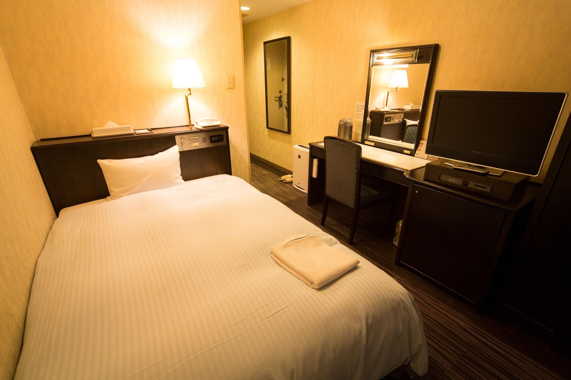 Hotel Claiton Esaka Suita Luaran gambar