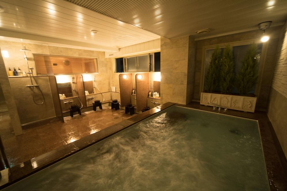 Hotel Claiton Esaka Suita Luaran gambar