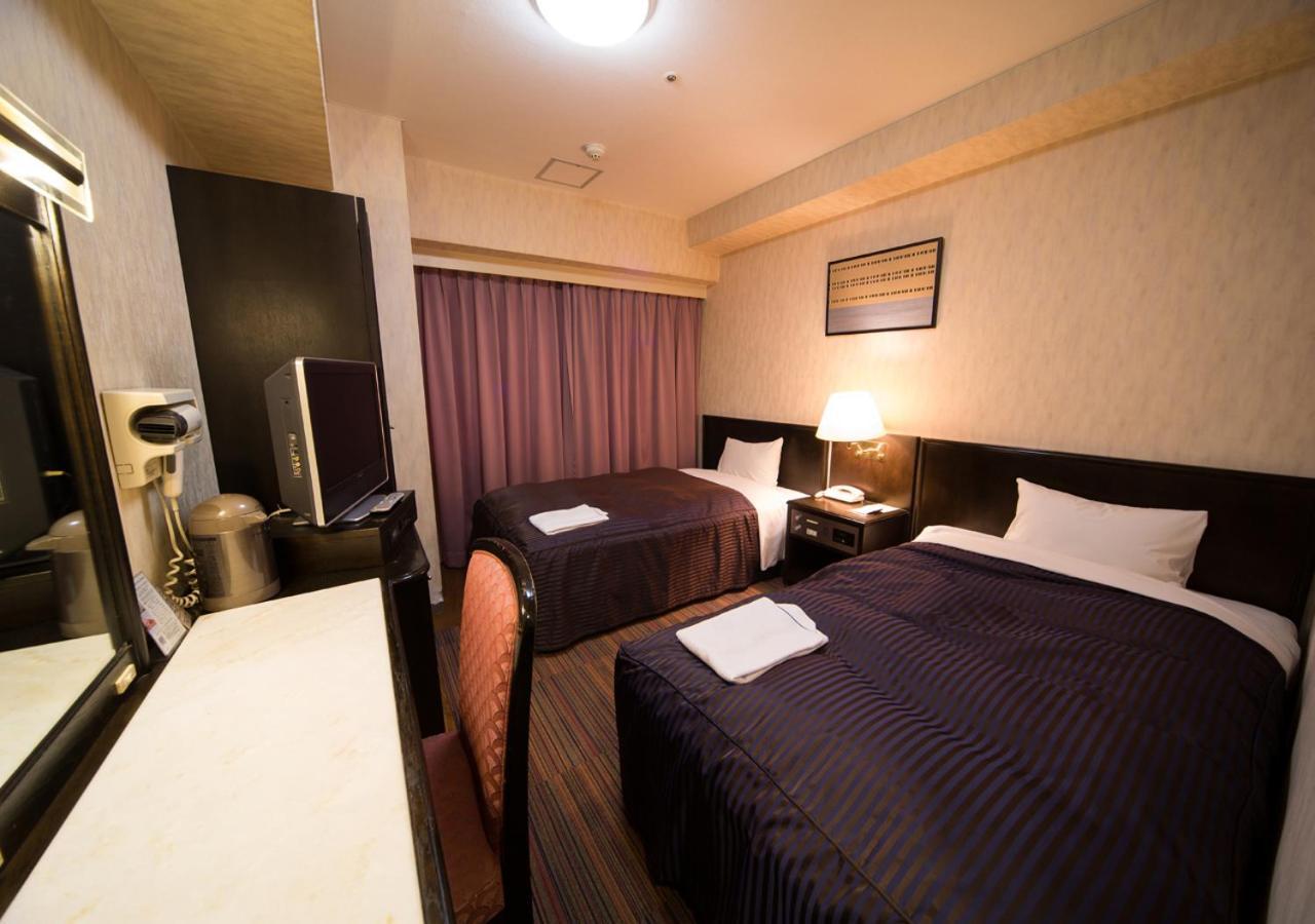Hotel Claiton Esaka Suita Luaran gambar